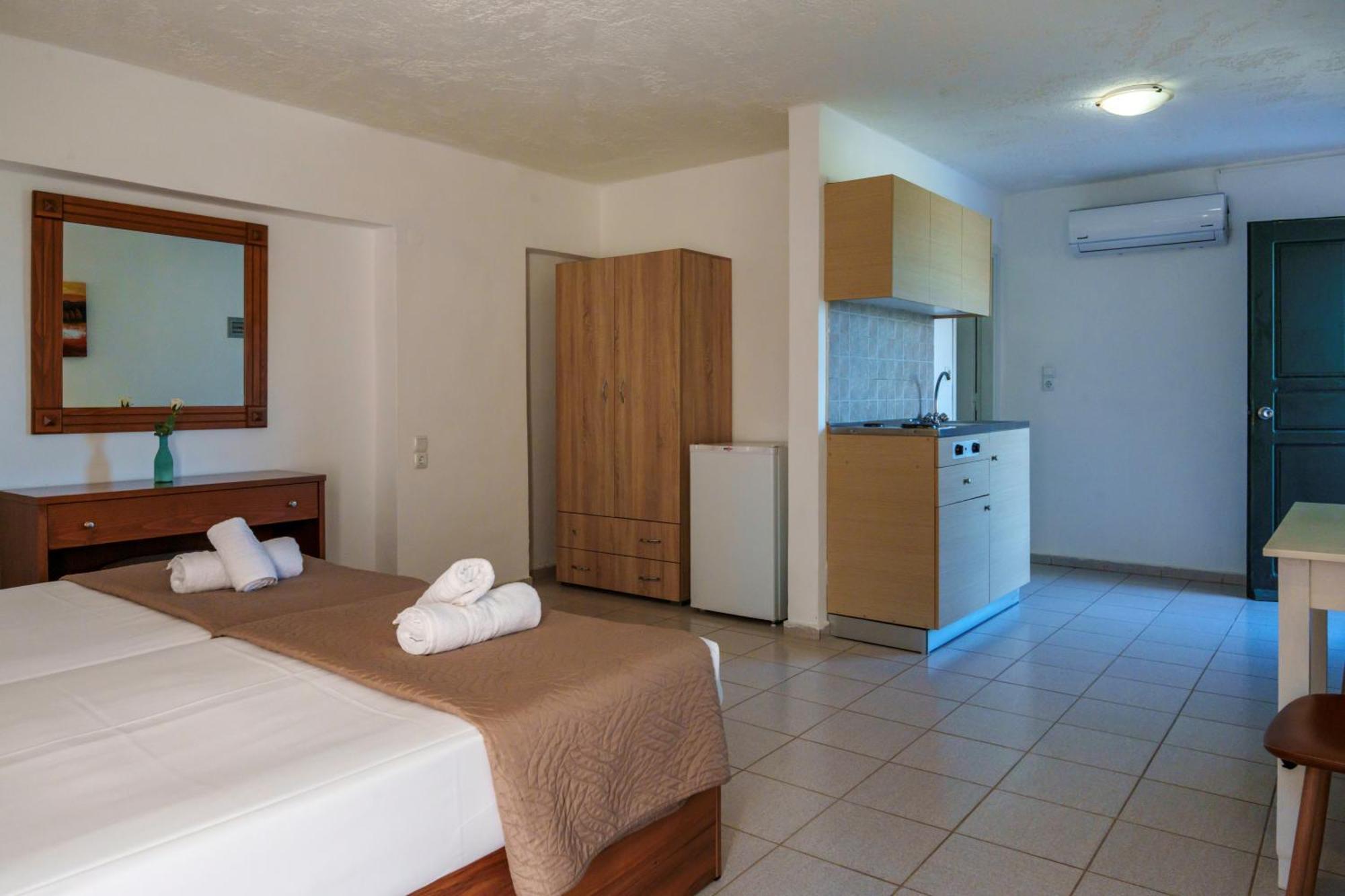 Kri-Kri Village Holiday Apts By Estia Kokkini Hani Eksteriør bilde